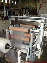 Automatic cutting press